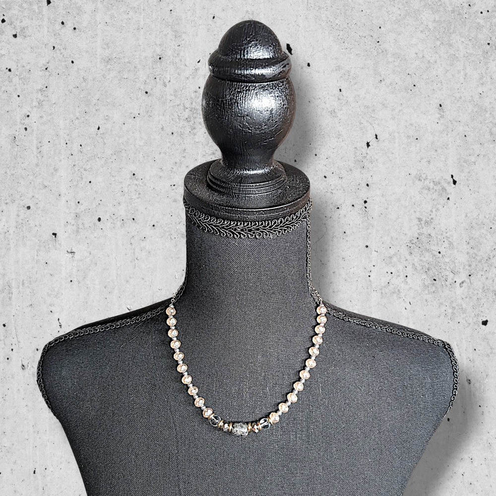 Regal Queen Necklace