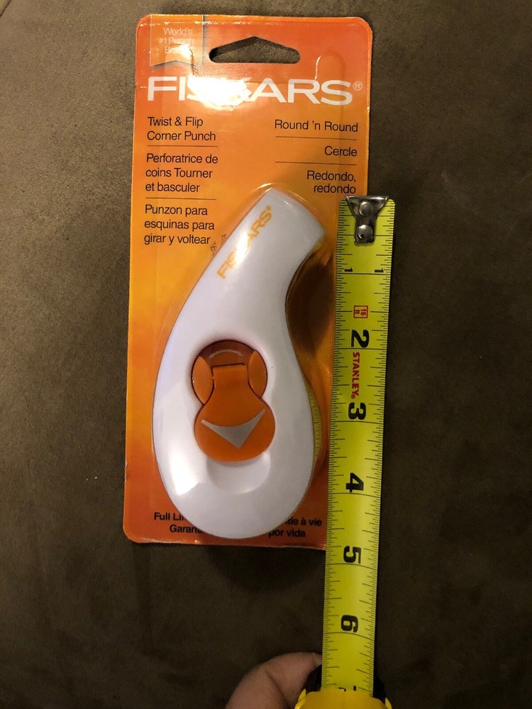 Fiskars Twist & Flip Corner Punch