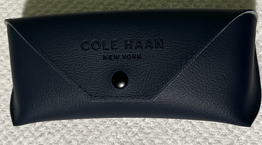 NEW COLE HANN EYEGLASS SNAP CASE