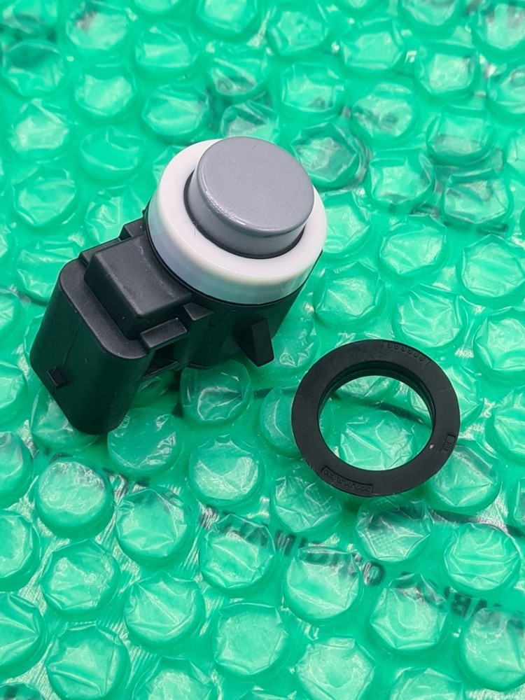 66205A2DA43 NEW OEM BMW Parking Sensor