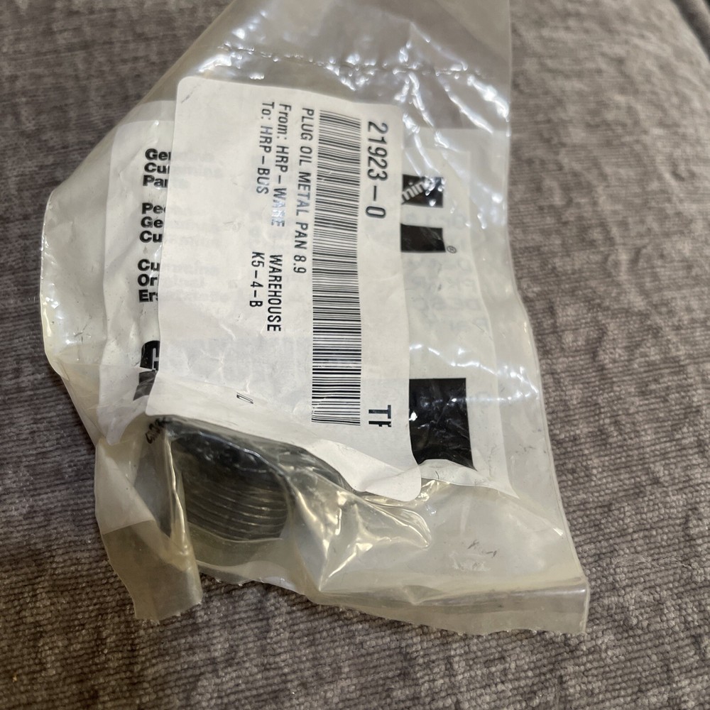 OEM Cummins Threaded Plug 4992508 NEW SEALED