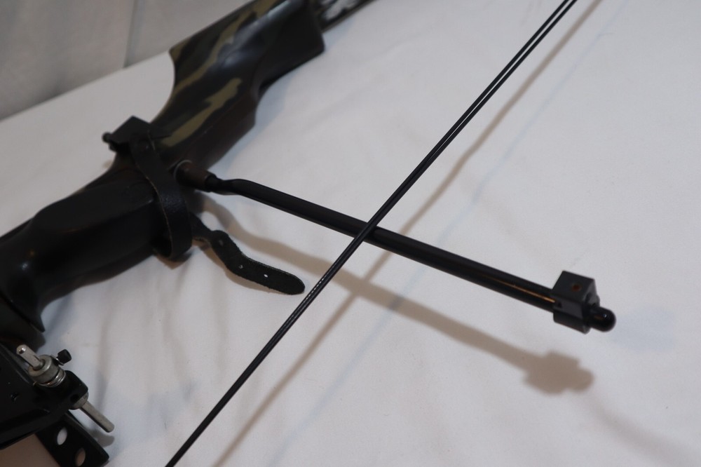 ROBIN HOOD PHOENIX COMPOUND BOW (CAMOFLAGE) ***