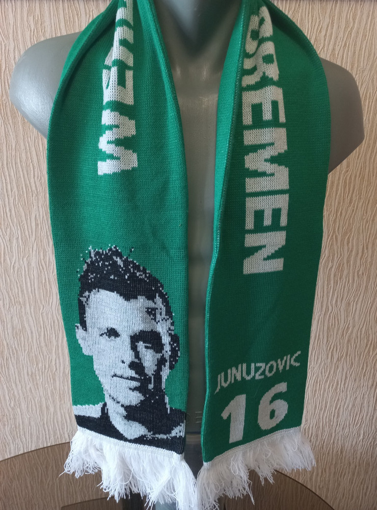 Werder Bremen Junuzovic 16 winter scarf