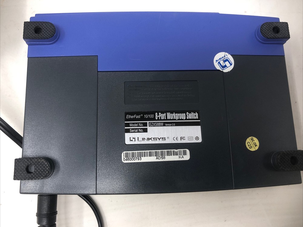 LINKSYS ETHERFAST 10/100 8-PORT WORKGROUP SWITCH EZXS88W - PREOWNED