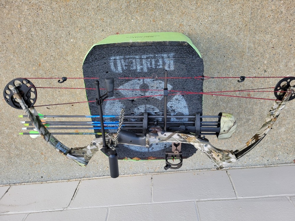 Left Hand Compound Bow - Parker Wildfire XP
