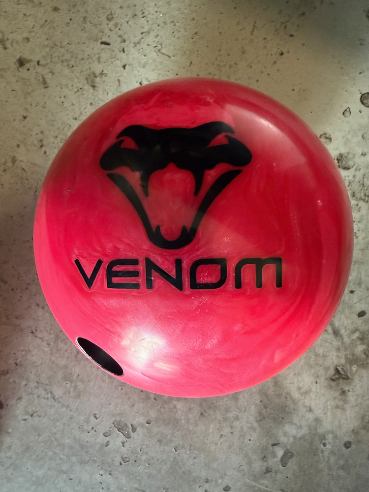 Used Motiv Hyper Venom - 15 Lbs