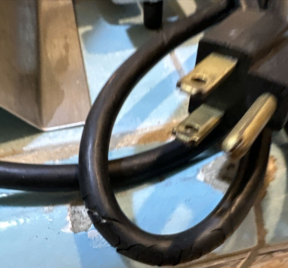Emerald Mfg. Corp. ST-7 Roller Seal Tested Ships FREE