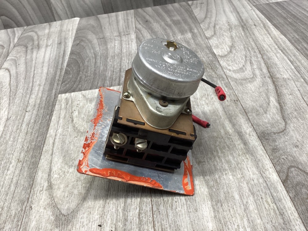Haydon Charging Timer E15450 Daily/Weekly 120V #58F101*CO