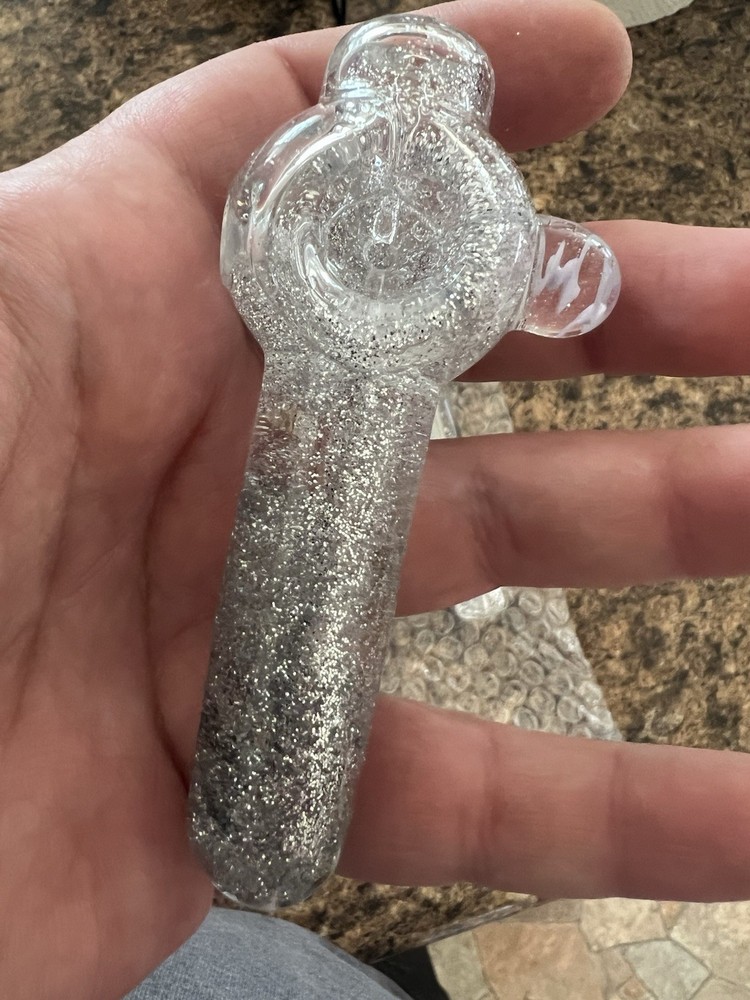 Glycerin Filled Silver Glitter Pipe