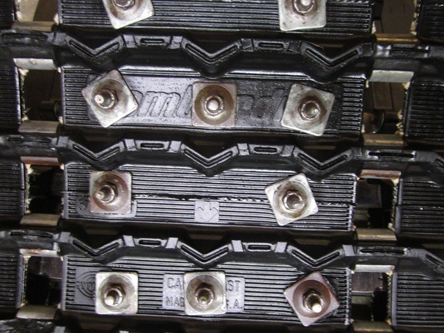 Ski-Doo Track - Studded - 121 x 15 - #9606