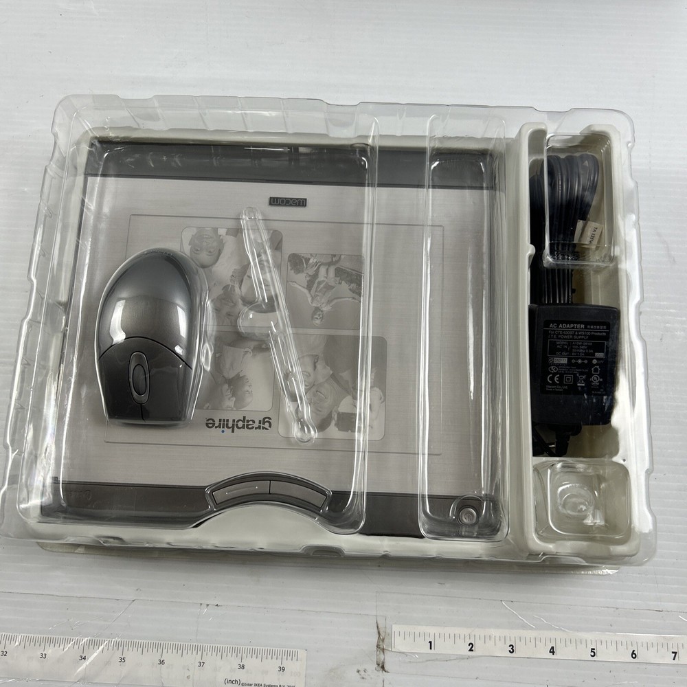 Wacom Graphire Wireless Bluetooth 6x8 Tablet Mouse Digitizer(*no pen) (CTE-630BT