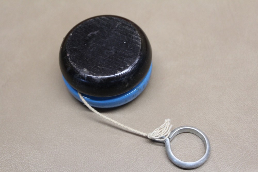 Vintage Little Zapper yoyo