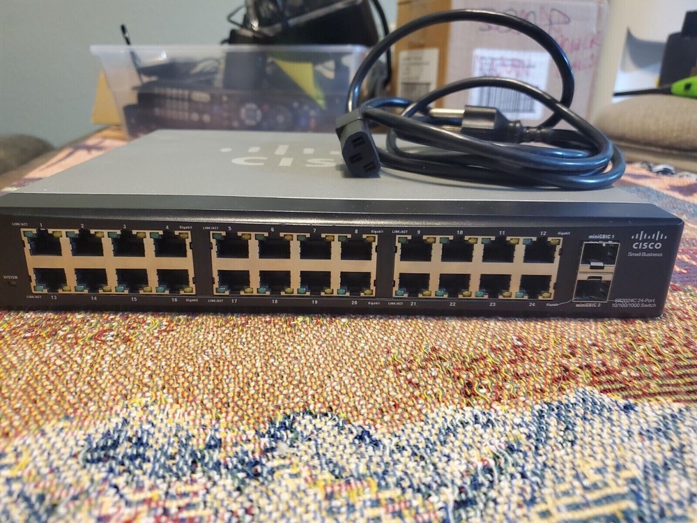 Cisco (SR2024C) 24-Ports Gigabit External Switch