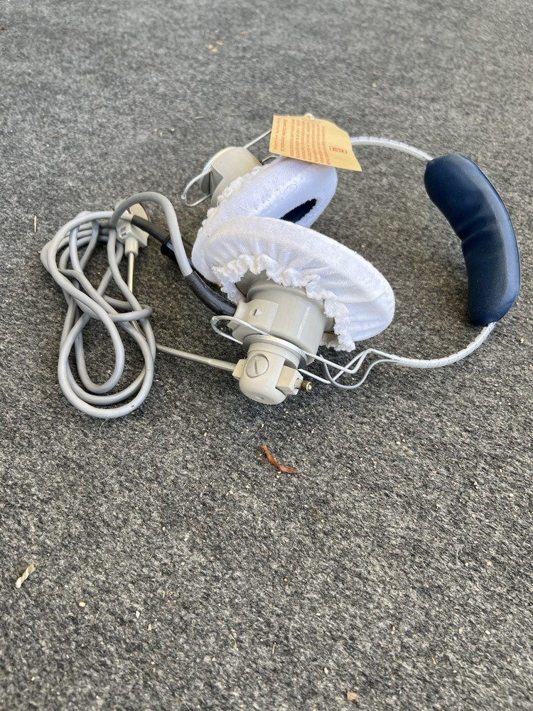 VINTAGE CLEMENT CLARKE AIRLITE 62 PILOT HEADSET