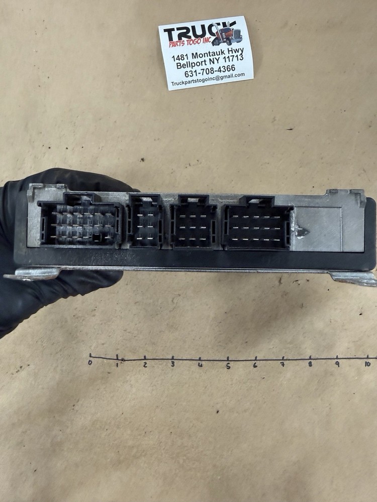 4460044050 MACK CH612 BRAKE CONTROL MODULE (ABS) - Used