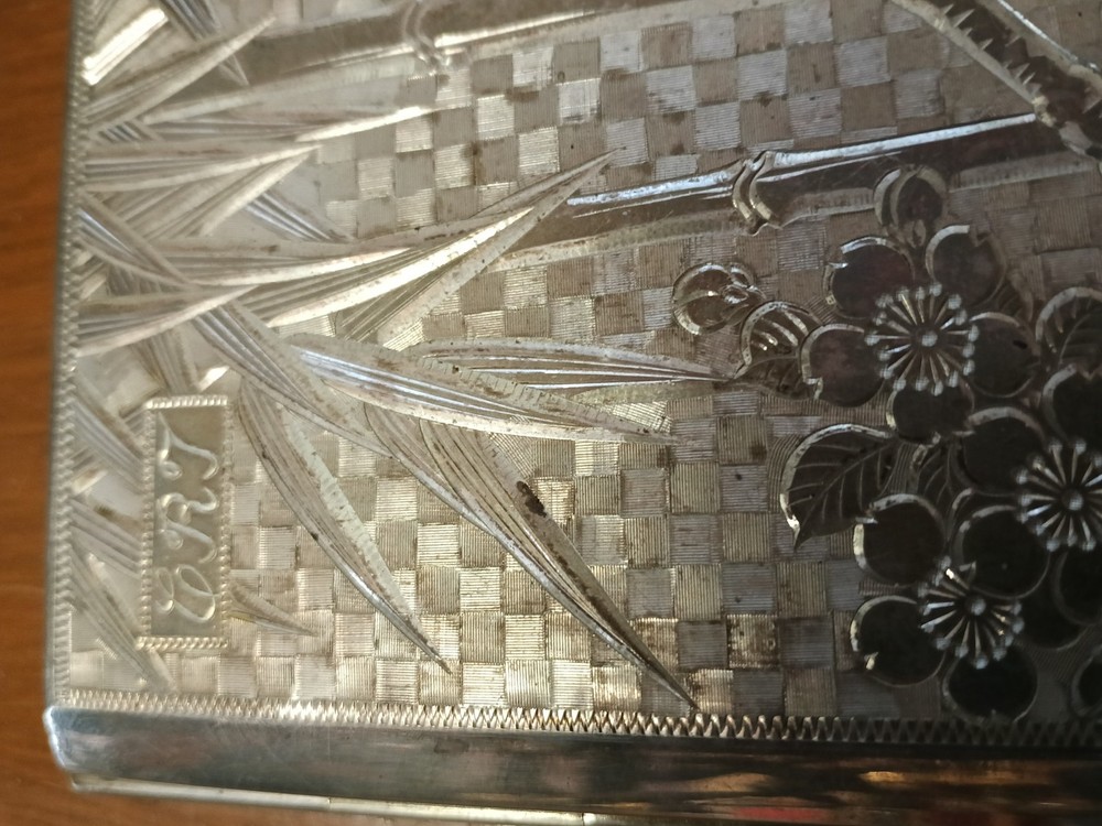 Stunning Large 950 Fine Silver Japanese Cigarette Case