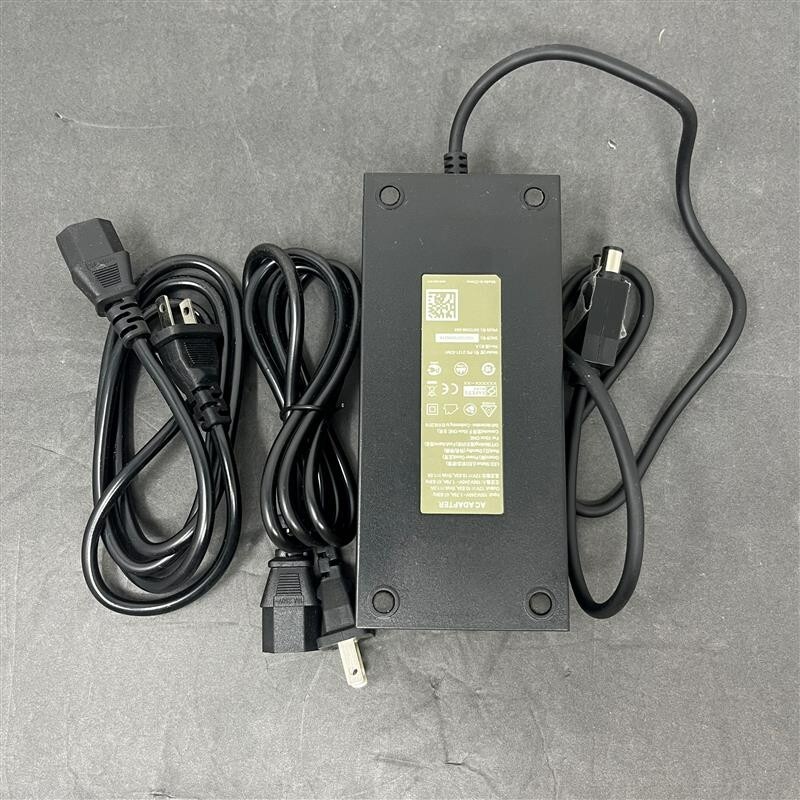 AC Adaptor for X-box One SND-360-012