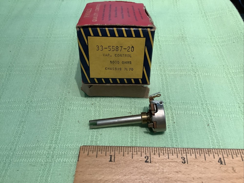 Philco OEM Part 33-5587-20 Variable Pot Control 5000 Ohms Chassis 7L70