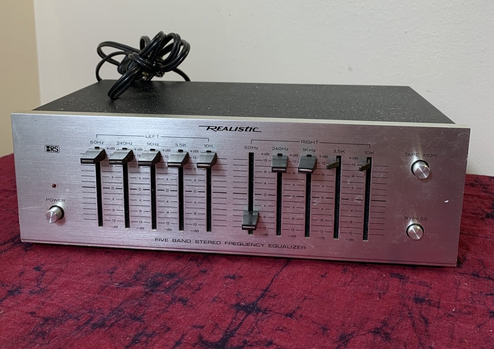 Realistic Five Band Stereo Graphic Equalizer  31-1988