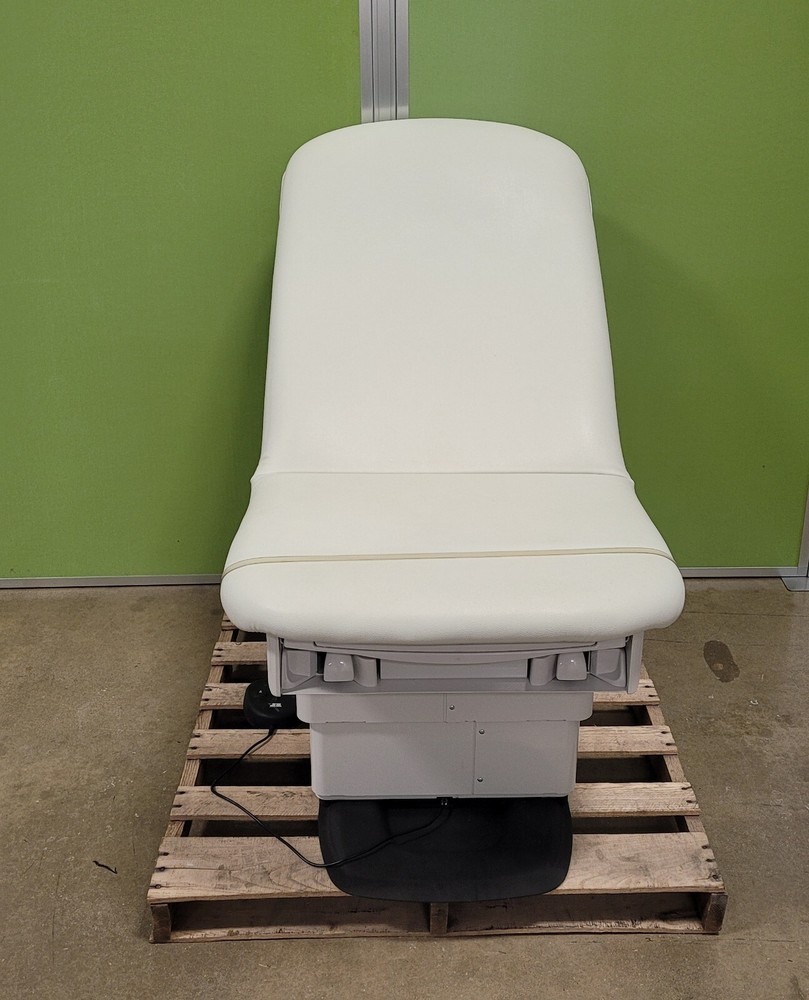 Ritter 224 Barrier-Free Examination Chair