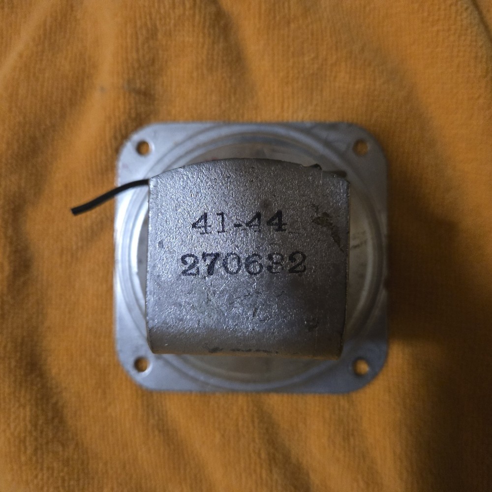 Pilot Model S131 Speaker Set and Control Module. All Working!