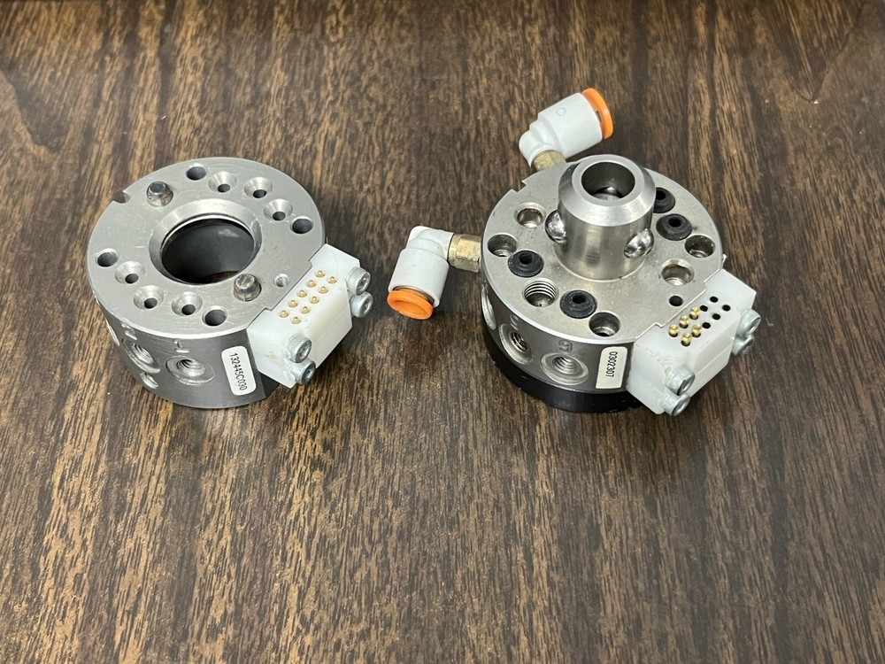 Schunk 302307 & 302308 Quick Change Adapter Set Robot