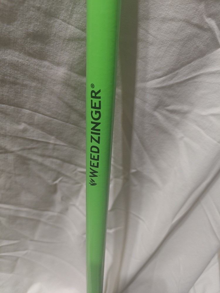 WeedZinger - Weed Puller BRAND NEW