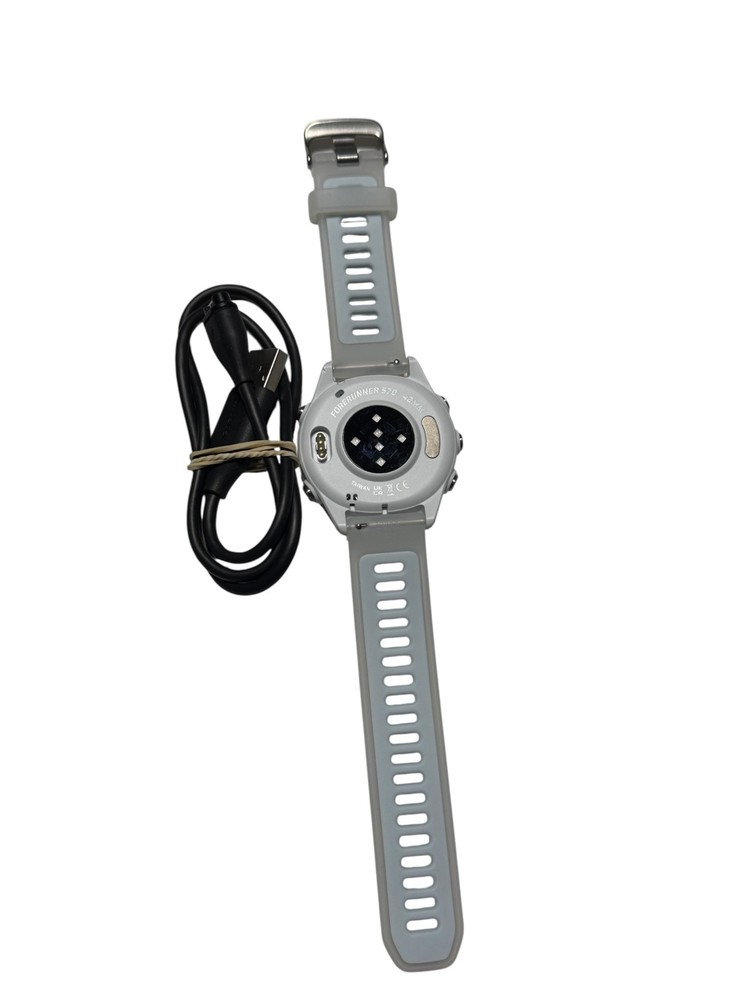 Garmin Forerunner 570 42mm GPS - USED