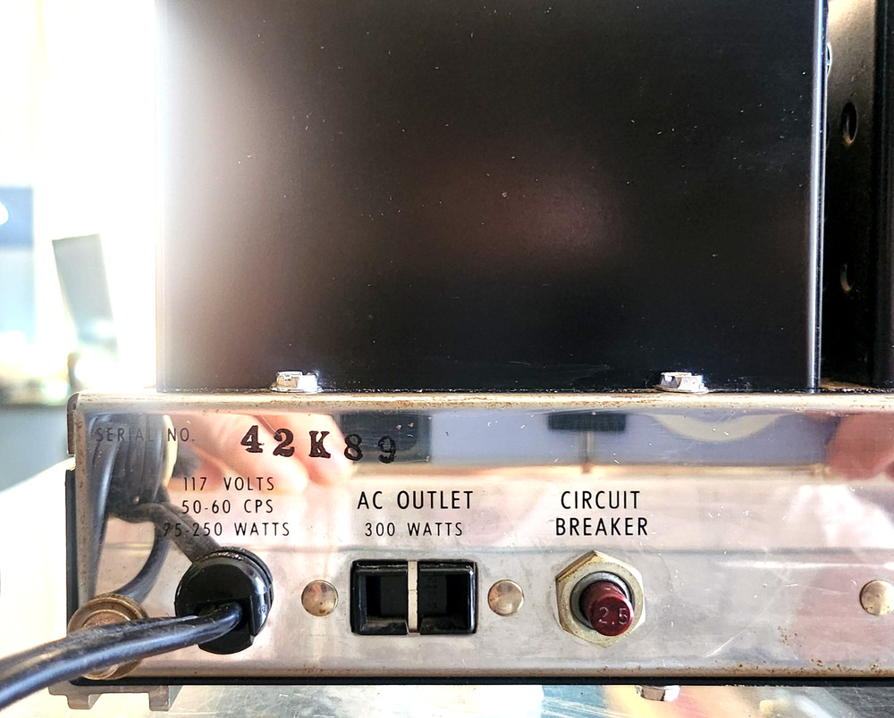 McIntosh MC 2505 solid state power amplifier