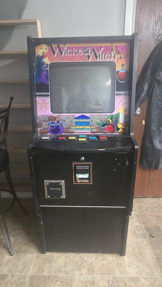 Wicked Witch Slot Gaming Machine