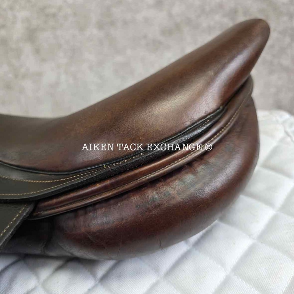 2003 Devoucoux Socoa Jump Saddle, 17" Seat, 2 Flap (Read Description)