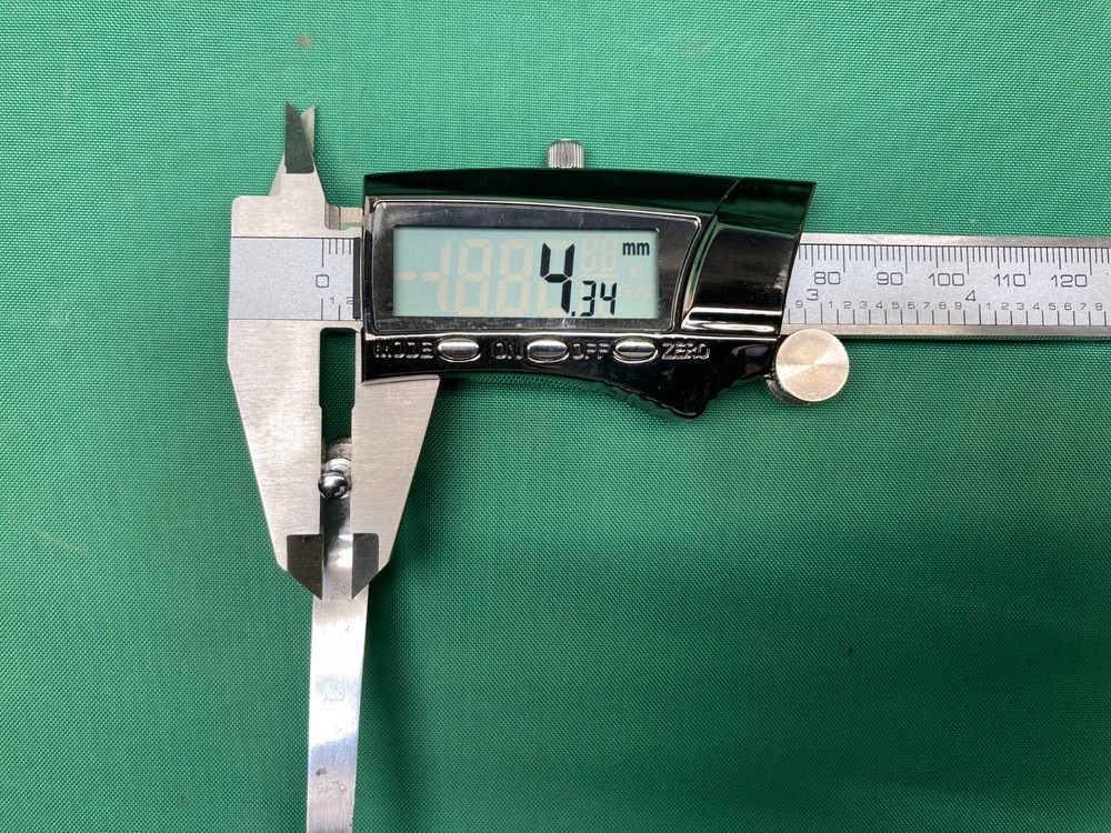 Microscope Specimen Holder Stage Slide Clip Clamp