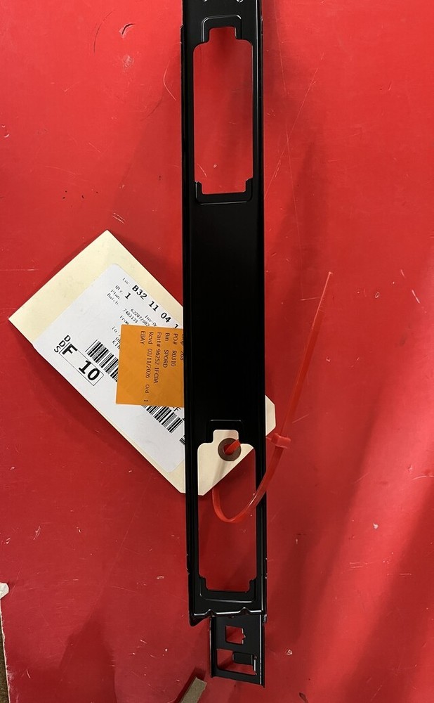 Genuine Nissan Lamp Bracket 96252-1FC0A