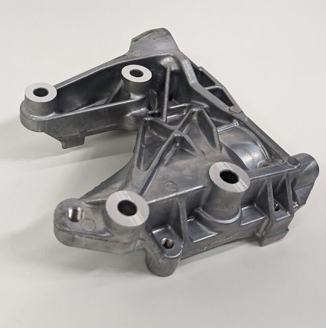 Genuine Honda A/C Compressor Bracket 38930-RN0-A00