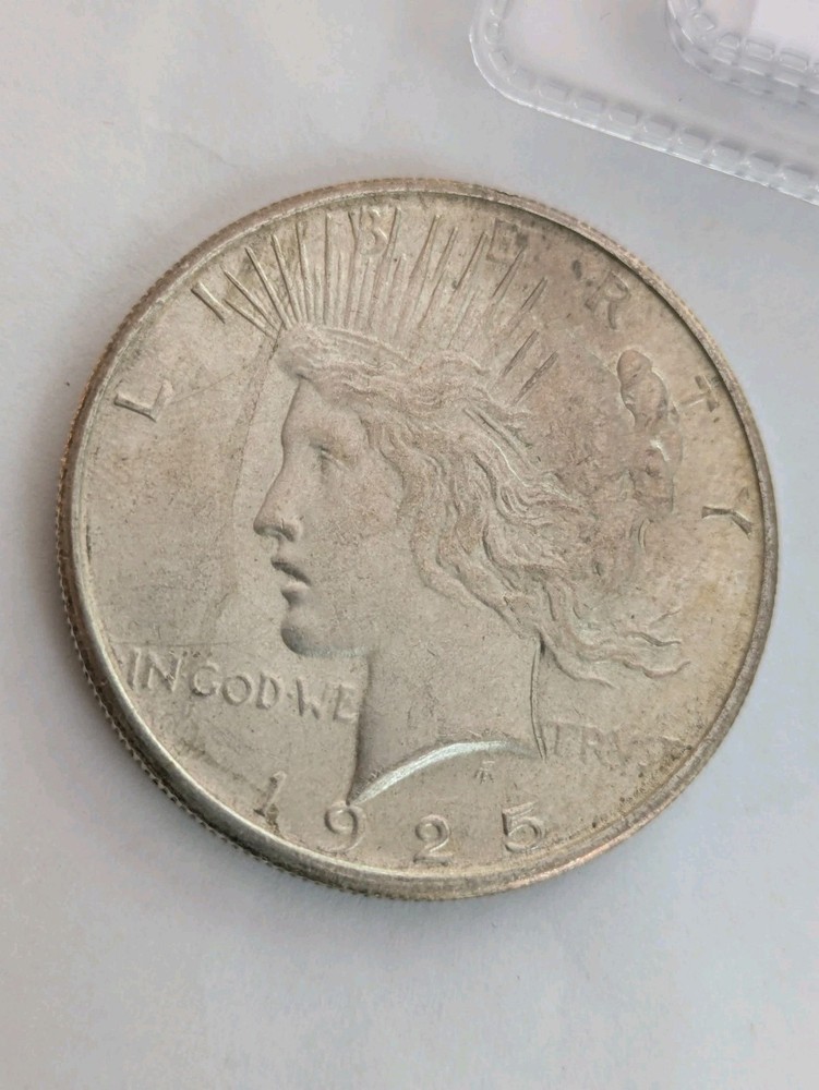 1925-S Peace Dollar Uncirculated Original