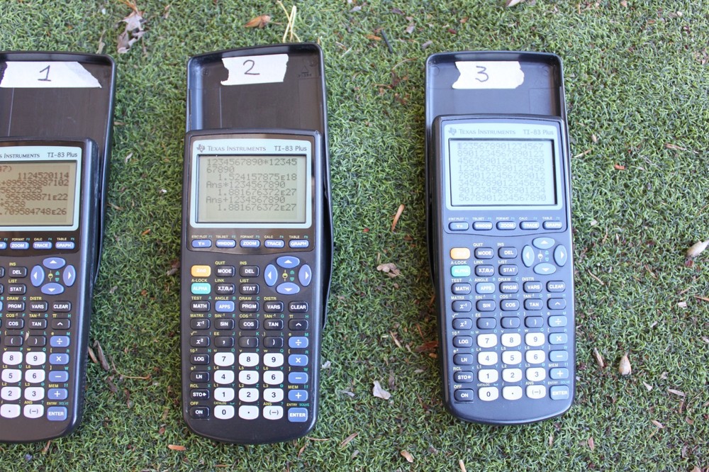 Texas Instruments TI-83 Plus Graphing Calculator, TESTED