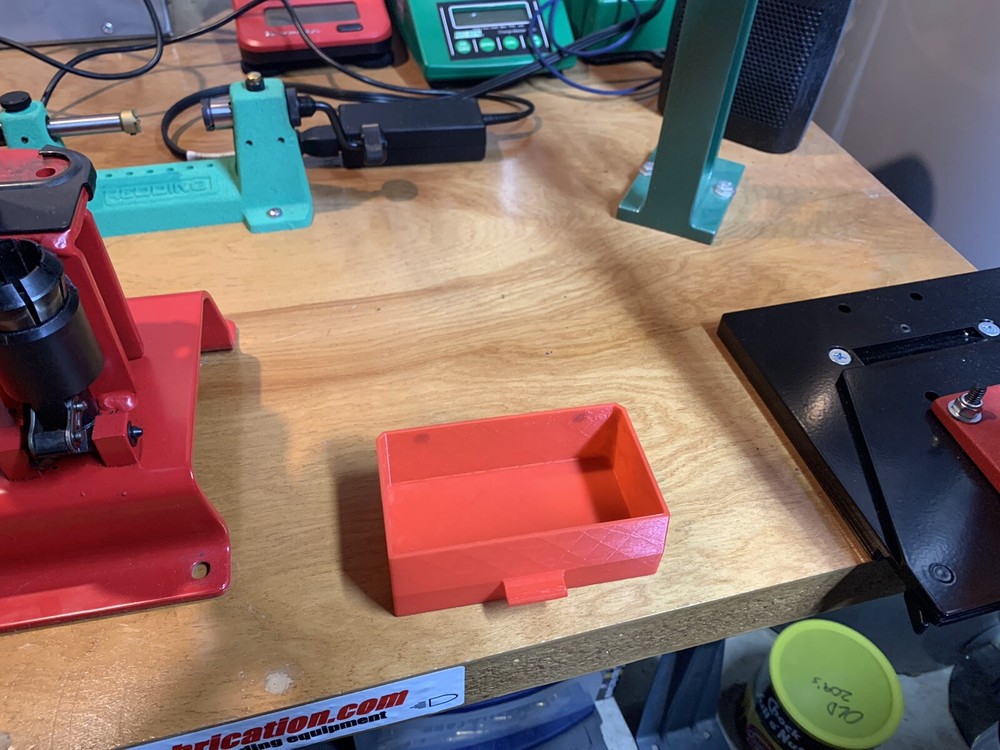 MEC SM82 Size Master 3d printed magnetic primer tray High capacity Red Reloading