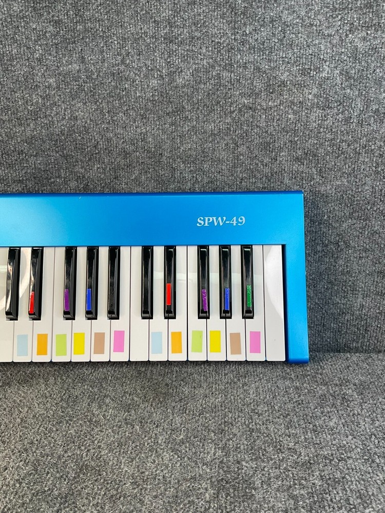 Suzuki SPW-49 USB MIDI Keyboard Controller 49 Key Blue Tested