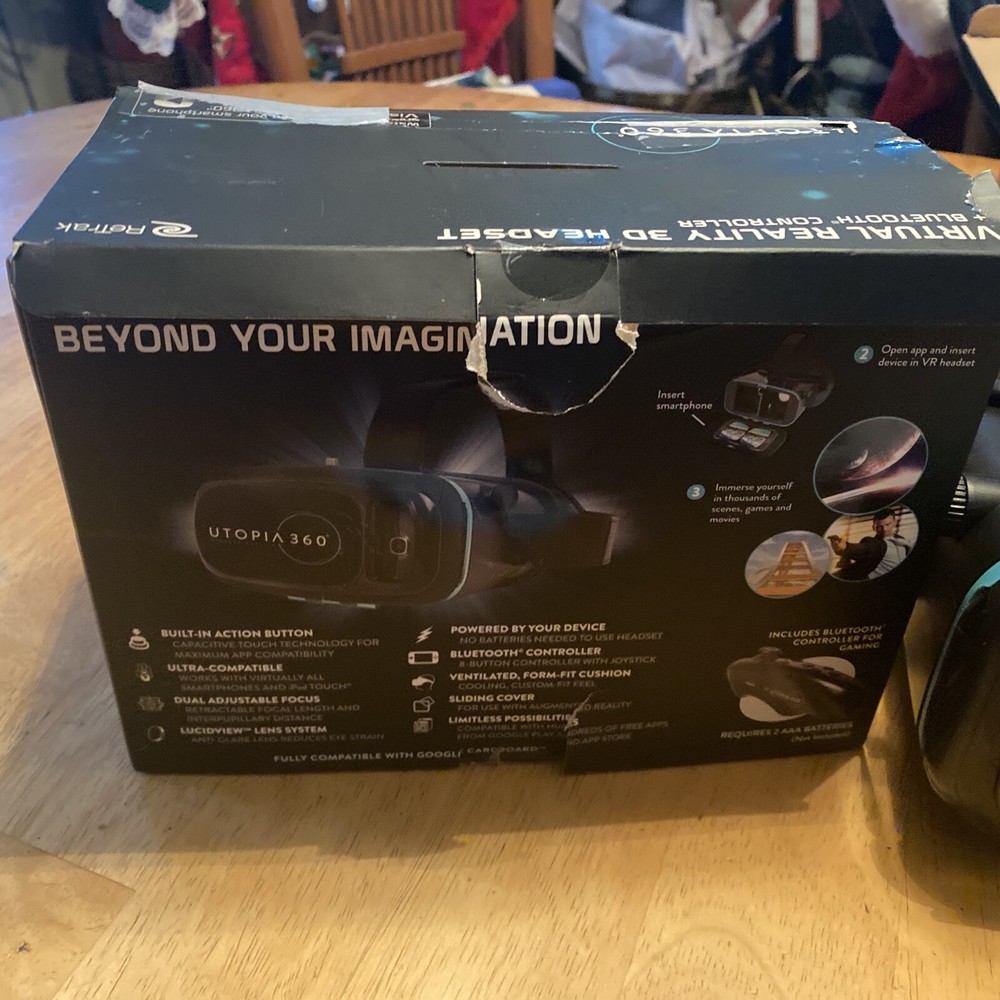 Virtual Reality 3D Headset Bluetooth Controller ReTrak Utopia 360 Smartphone