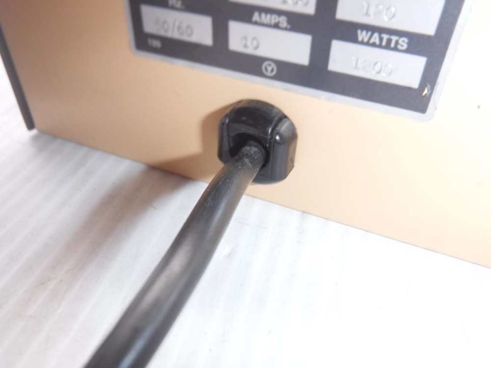 Lab-Line Instruments Inc. 1410 Electronic Timer