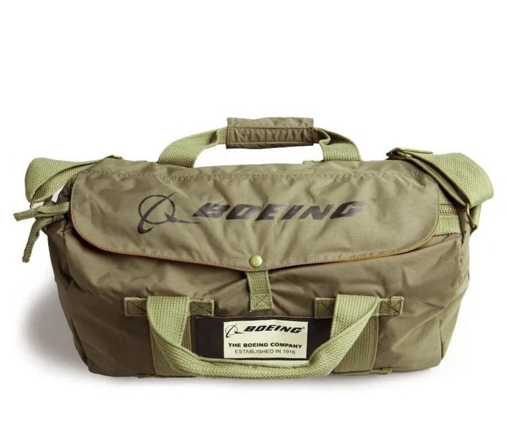 Red Canoe Boeing Stow Bag EUC