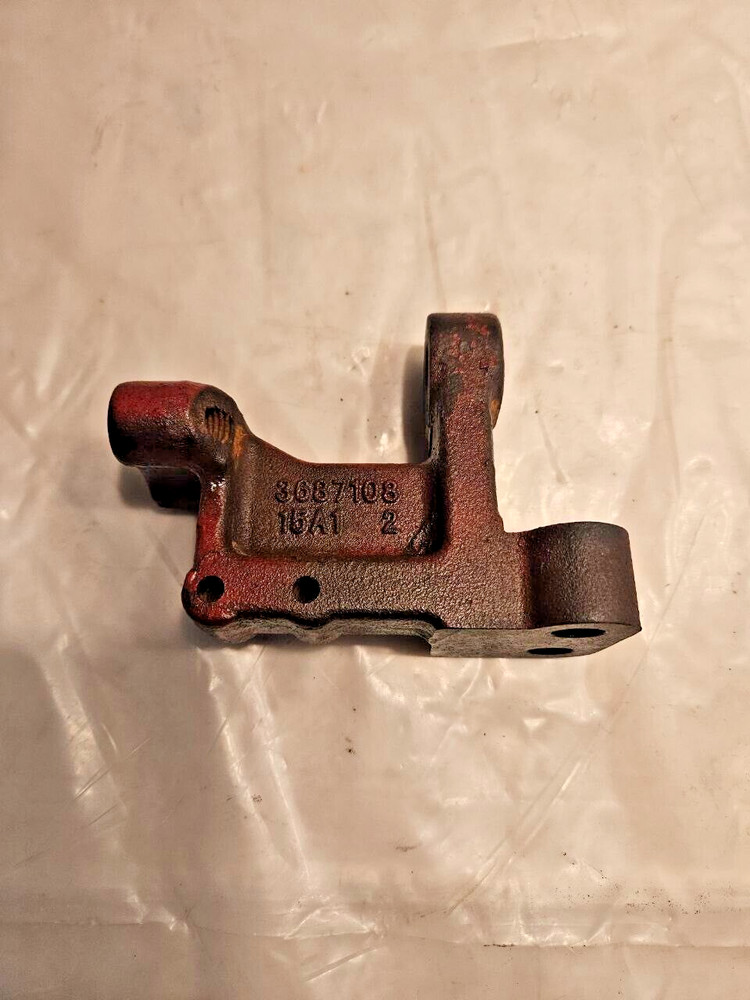 CUMMINS ISX15 DIESEL ENGINE RETAINING BRACKET 3687108 OEM