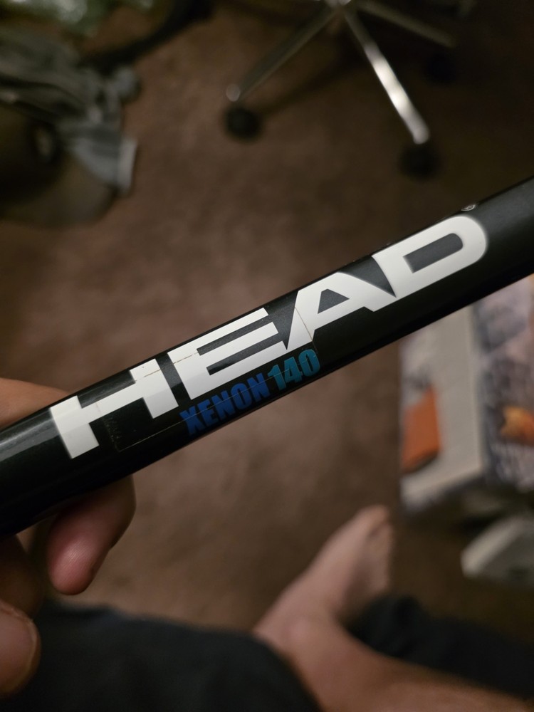 head xenon 140 squash racquet