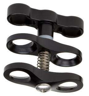 Ultralight Standard Clamp for Underwater Lighting Systems