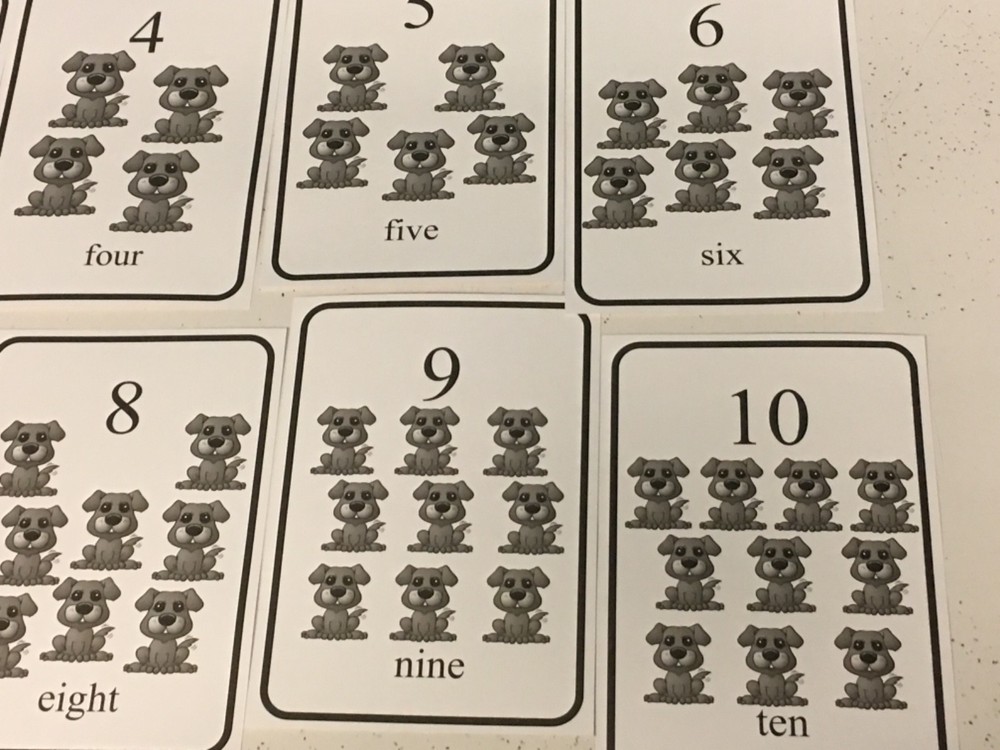 12 cards - Puppies Counting Cards - Pre school Kindergarten Math
