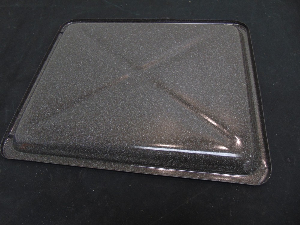 Holiday Gas Range SAK101OO Pan