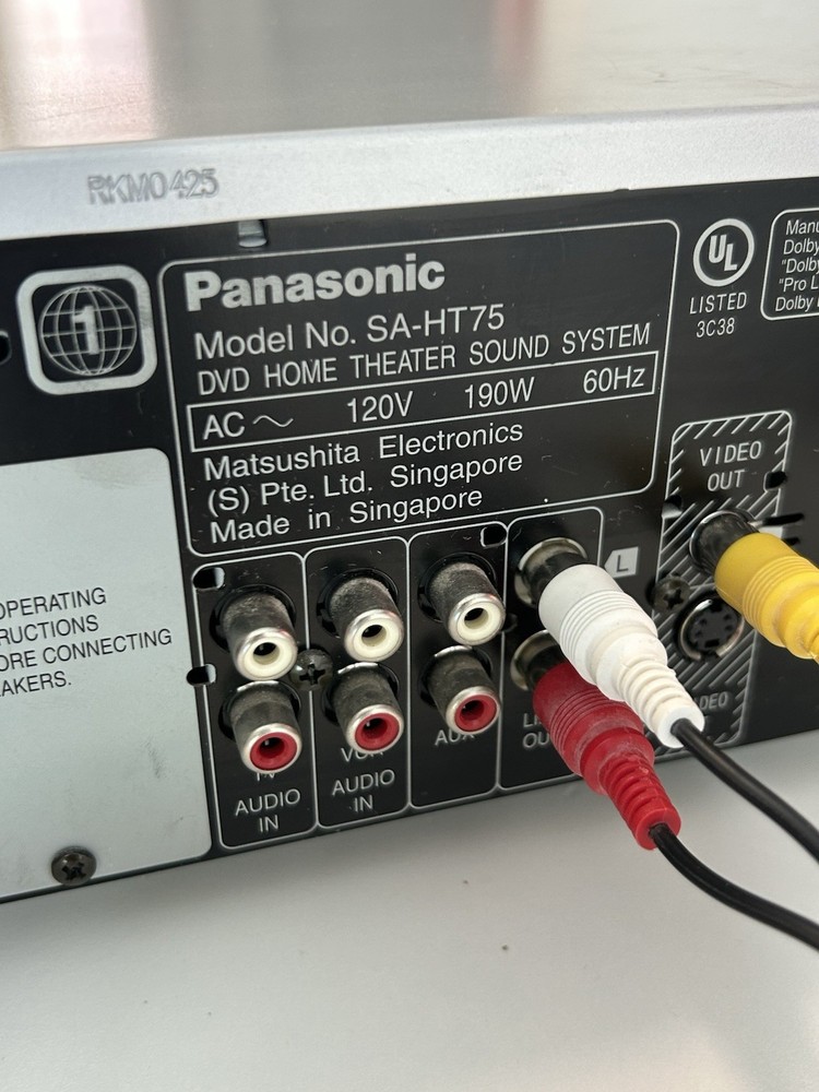 Panasonic SA-HT75 Wired Home Theater System - CD/DVD Base Only