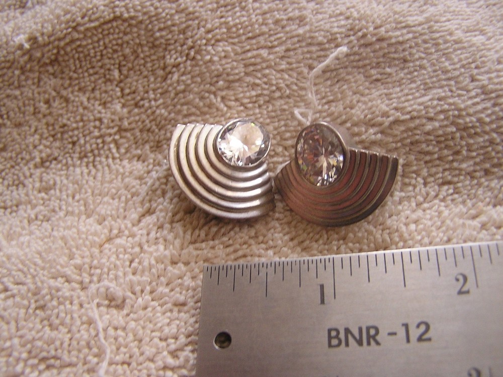 Beautiful Vintage Levine Earrings