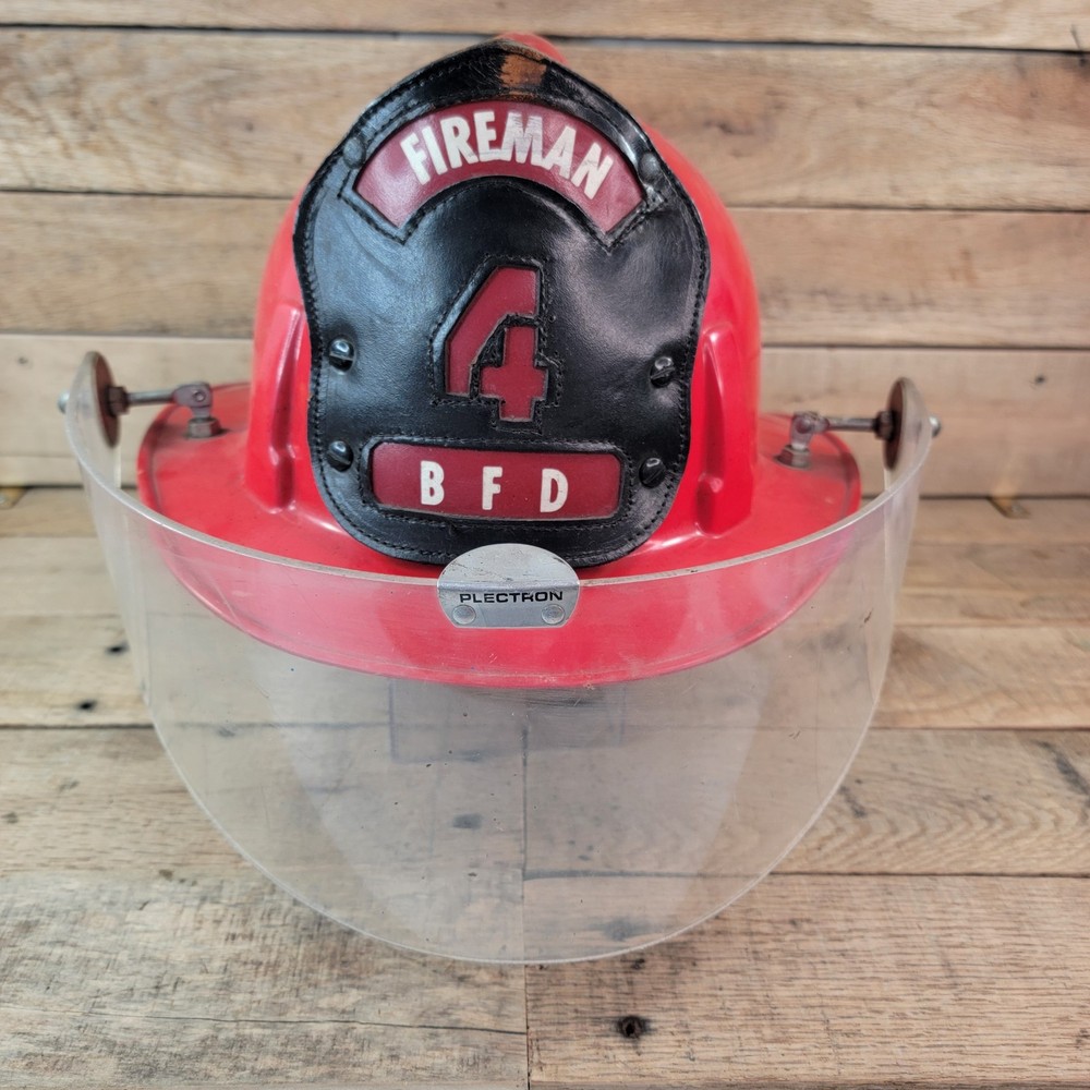 Fireman’s Helmet MSA TOPGARD RED Adjustable Size 1969 Class D BFD Leather Patch