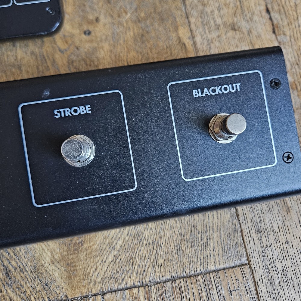 Venue Tetra Control Intuitive DMX Controller & Footswitch Black